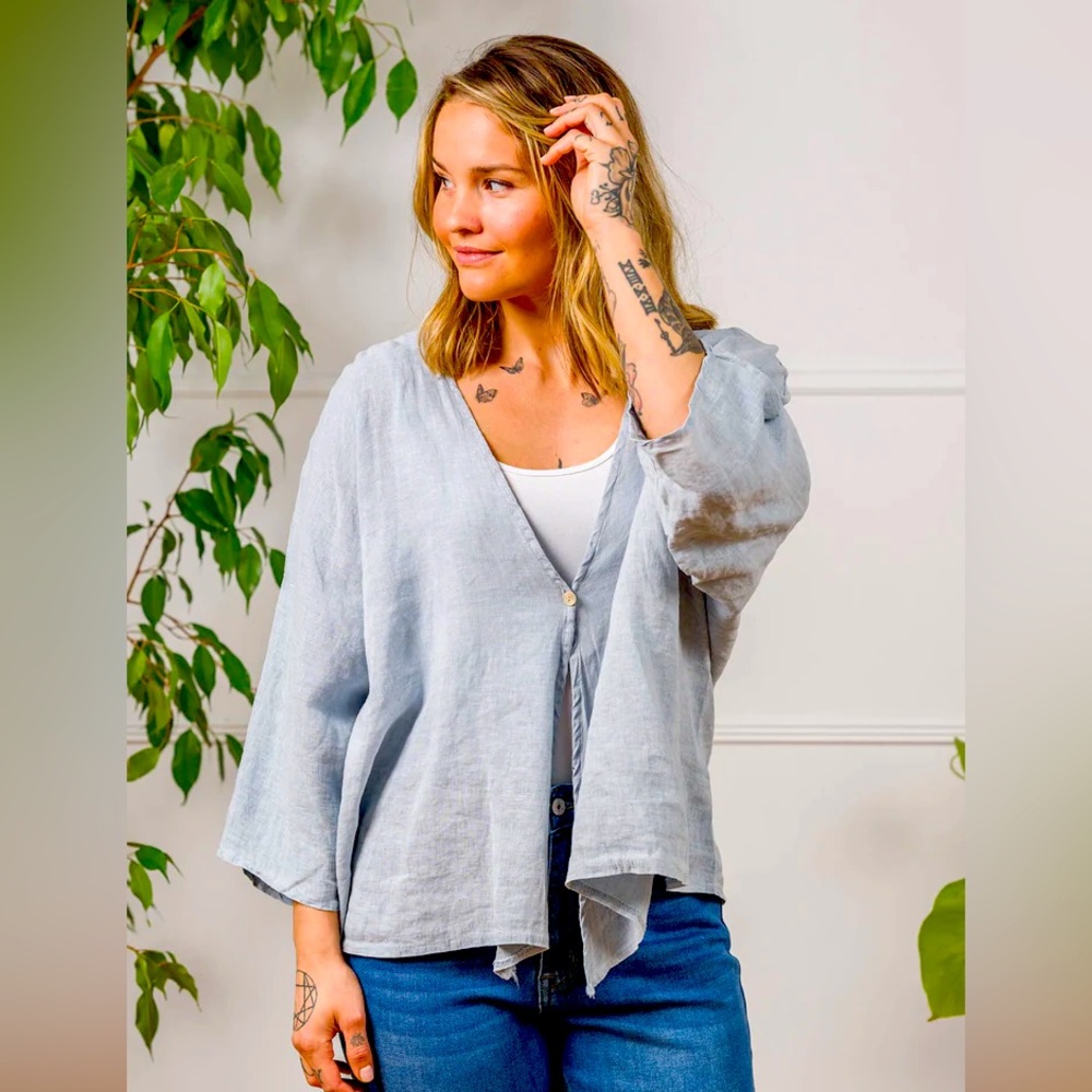 MEO LINEN VITTORIA TOP (LIGHT DENIM)